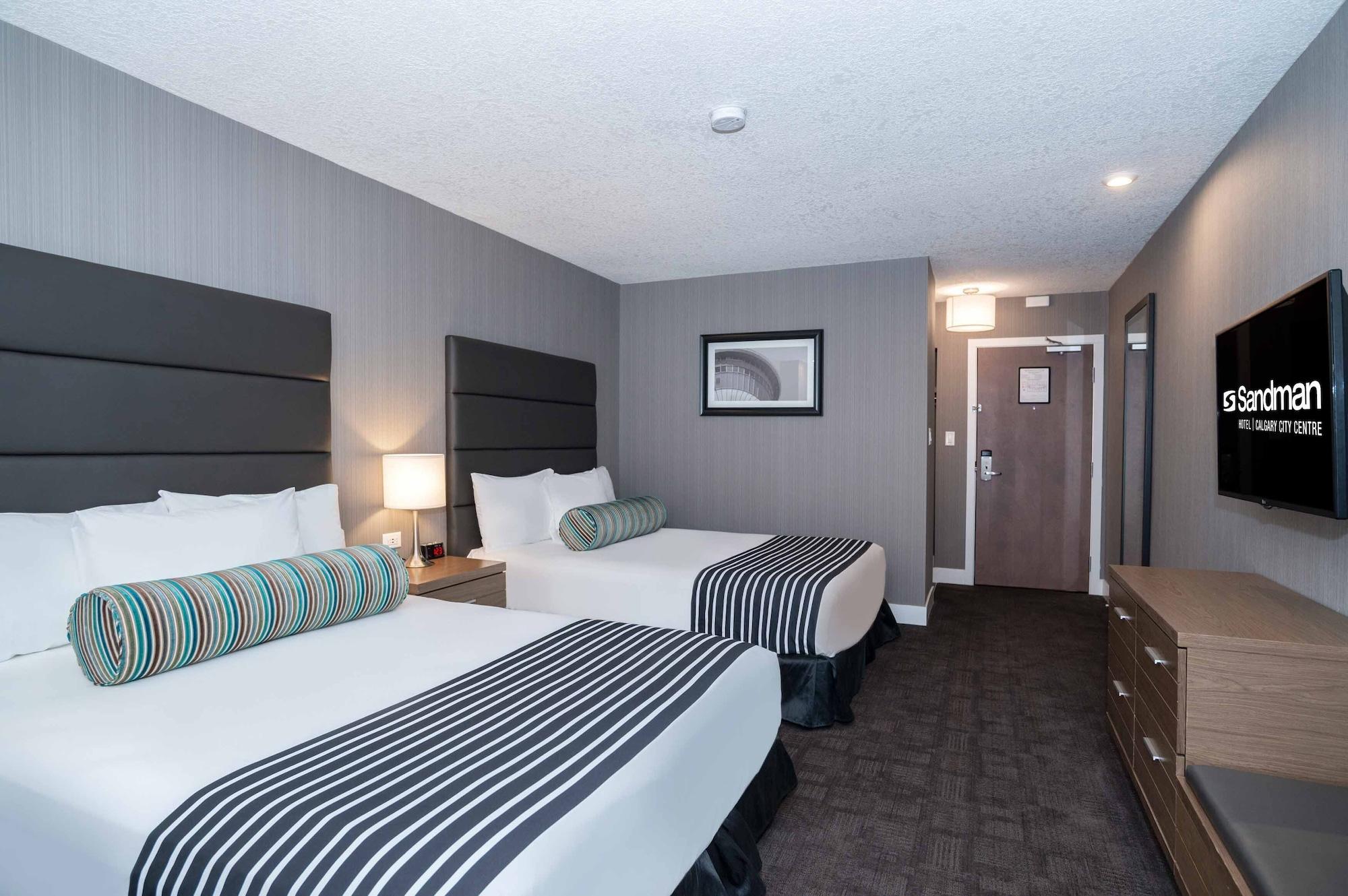 Sandman Signature Calgary Downtown Hotel Bagian luar foto