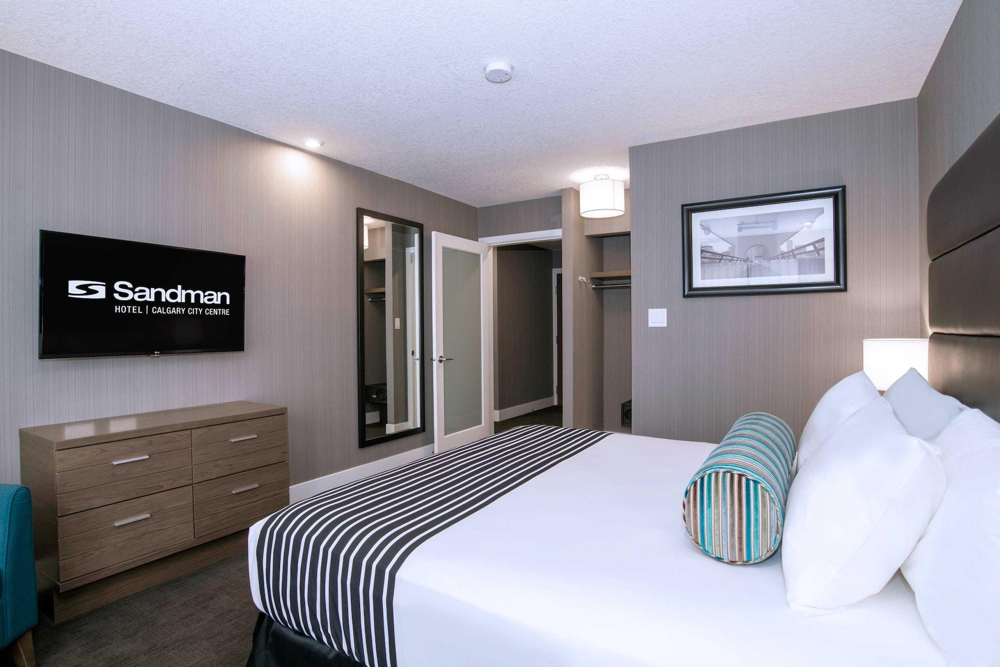 Sandman Signature Calgary Downtown Hotel Bagian luar foto