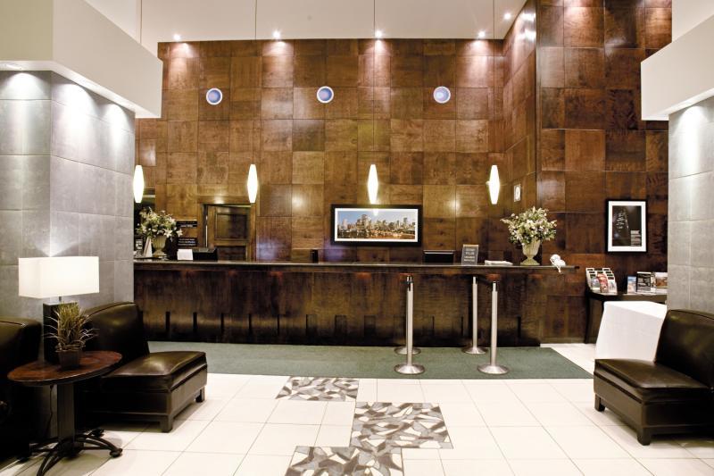 Sandman Signature Calgary Downtown Hotel Bagian luar foto